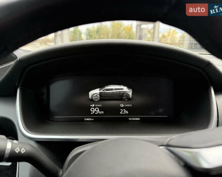 Ягуар I-Pace, объемом двигателя 0 л и пробегом 124 тыс. км за 19800 $, фото 16 на Automoto.ua