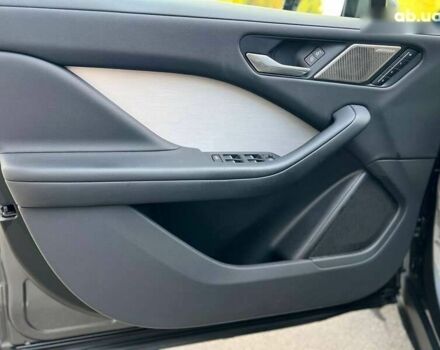 Ягуар I-Pace, объемом двигателя 0 л и пробегом 114 тыс. км за 28500 $, фото 12 на Automoto.ua