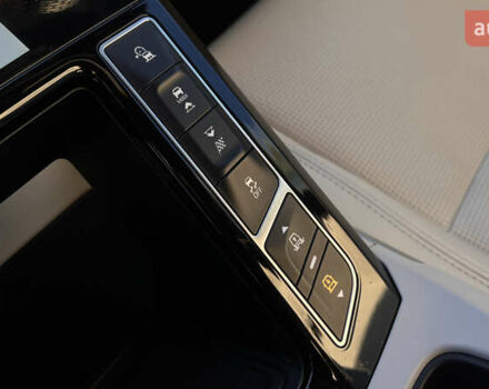 Ягуар I-Pace, объемом двигателя 0 л и пробегом 56 тыс. км за 24946 $, фото 26 на Automoto.ua