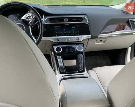 Ягуар I-Pace, объемом двигателя 0 л и пробегом 318 тыс. км за 35500 $, фото 4 на Automoto.ua
