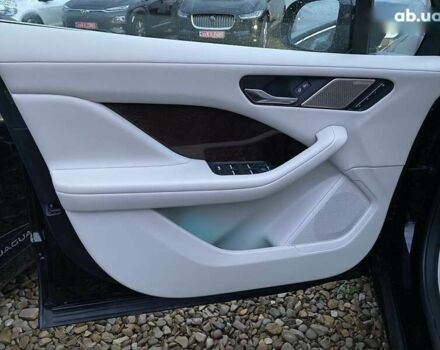 Ягуар I-Pace, объемом двигателя 0 л и пробегом 65 тыс. км за 26700 $, фото 4 на Automoto.ua