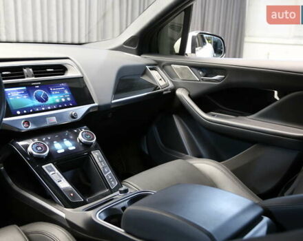 Ягуар I-Pace, объемом двигателя 0 л и пробегом 84 тыс. км за 23500 $, фото 15 на Automoto.ua
