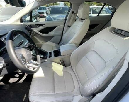 Ягуар I-Pace, объемом двигателя 0 л и пробегом 27 тыс. км за 28000 $, фото 8 на Automoto.ua