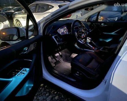 Ягуар I-Pace, объемом двигателя 0 л и пробегом 45 тыс. км за 28700 $, фото 3 на Automoto.ua