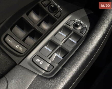 Ягуар I-Pace, объемом двигателя 0 л и пробегом 57 тыс. км за 24740 $, фото 10 на Automoto.ua