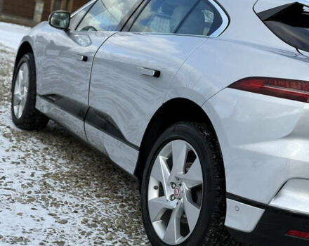 Серый Ягуар I-Pace, объемом двигателя 0 л и пробегом 173 тыс. км за 23499 $, фото 107 на Automoto.ua