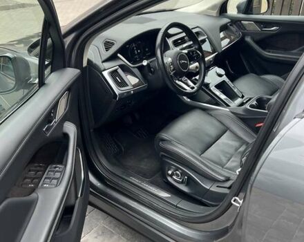 Серый Ягуар I-Pace, объемом двигателя 0 л и пробегом 103 тыс. км за 26300 $, фото 3 на Automoto.ua