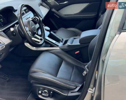 Серый Ягуар I-Pace, объемом двигателя 0 л и пробегом 109 тыс. км за 35000 $, фото 9 на Automoto.ua