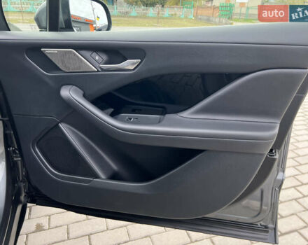 Серый Ягуар I-Pace, объемом двигателя 0 л и пробегом 85 тыс. км за 22852 $, фото 23 на Automoto.ua