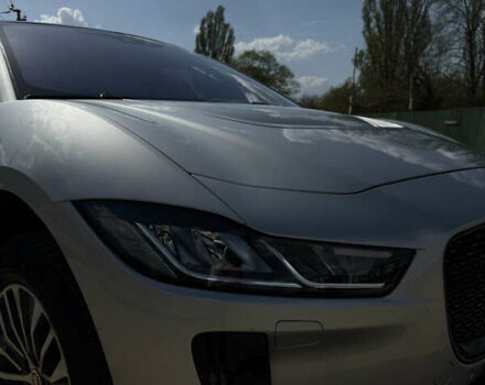 Серый Ягуар I-Pace, объемом двигателя 0 л и пробегом 212 тыс. км за 20500 $, фото 1 на Automoto.ua