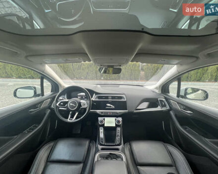 Серый Ягуар I-Pace, объемом двигателя 0 л и пробегом 49 тыс. км за 28300 $, фото 10 на Automoto.ua