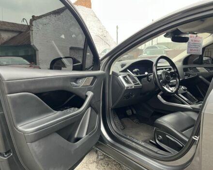Сірий Ягуар I-Pace, об'ємом двигуна 0 л та пробігом 105 тис. км за 25900 $, фото 6 на Automoto.ua