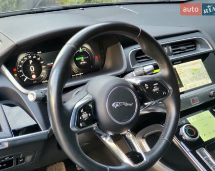 Серый Ягуар I-Pace, объемом двигателя 0 л и пробегом 112 тыс. км за 20900 $, фото 15 на Automoto.ua