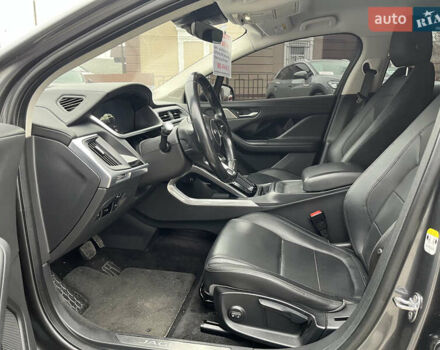 Сірий Ягуар I-Pace, об'ємом двигуна 0 л та пробігом 105 тис. км за 25900 $, фото 8 на Automoto.ua