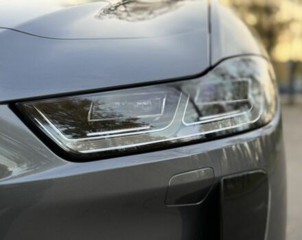 Серый Ягуар I-Pace, объемом двигателя 0 л и пробегом 123 тыс. км за 22999 $, фото 8 на Automoto.ua