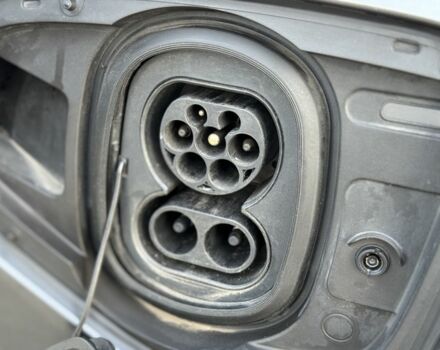 Серый Ягуар I-Pace, объемом двигателя 0 л и пробегом 123 тыс. км за 22999 $, фото 9 на Automoto.ua