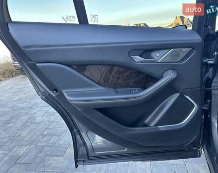 Серый Ягуар I-Pace, объемом двигателя 0 л и пробегом 94 тыс. км за 25900 $, фото 62 на Automoto.ua