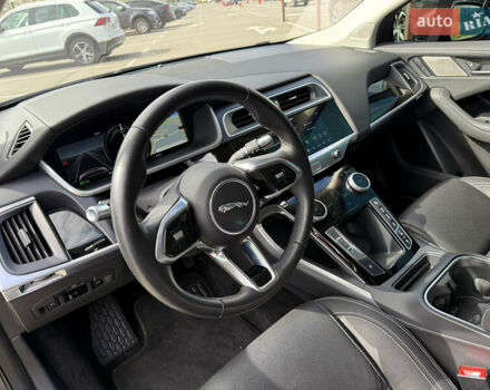 Серый Ягуар I-Pace, объемом двигателя 0 л и пробегом 89 тыс. км за 24900 $, фото 26 на Automoto.ua