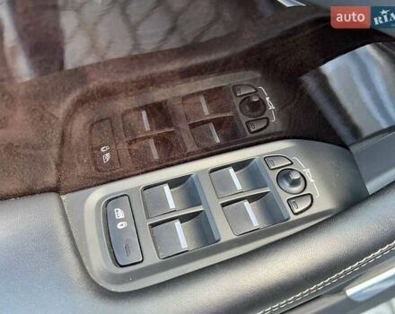 Серый Ягуар I-Pace, объемом двигателя 0 л и пробегом 155 тыс. км за 29990 $, фото 15 на Automoto.ua