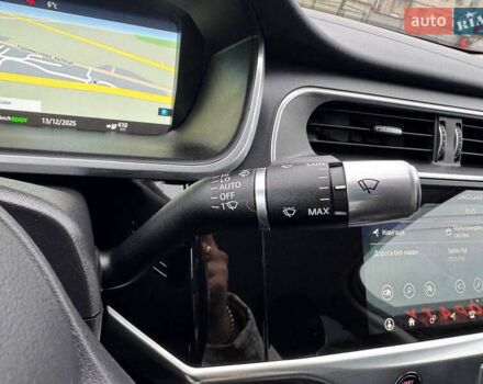 Серый Ягуар I-Pace, объемом двигателя 0 л и пробегом 149 тыс. км за 22978 $, фото 36 на Automoto.ua