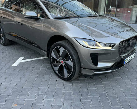 Серый Ягуар I-Pace, объемом двигателя 0 л и пробегом 71 тыс. км за 33300 $, фото 2 на Automoto.ua
