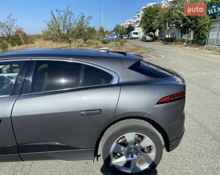 Серый Ягуар I-Pace, объемом двигателя 0 л и пробегом 77 тыс. км за 27500 $, фото 2 на Automoto.ua