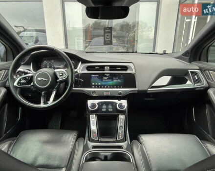 Серый Ягуар I-Pace, объемом двигателя 0 л и пробегом 155 тыс. км за 25300 $, фото 16 на Automoto.ua
