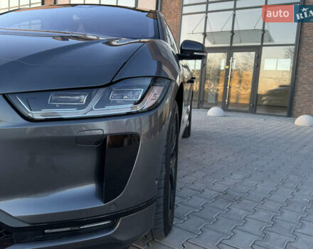Серый Ягуар I-Pace, объемом двигателя 0 л и пробегом 123 тыс. км за 26500 $, фото 31 на Automoto.ua