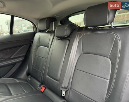Серый Ягуар I-Pace, объемом двигателя 0 л и пробегом 118 тыс. км за 23000 $, фото 19 на Automoto.ua