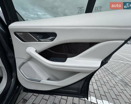 Сірий Ягуар I-Pace, об'ємом двигуна 0 л та пробігом 130 тис. км за 23999 $, фото 70 на Automoto.ua