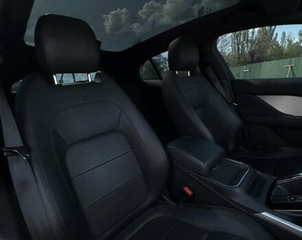 Серый Ягуар I-Pace, объемом двигателя 0 л и пробегом 212 тыс. км за 20500 $, фото 16 на Automoto.ua