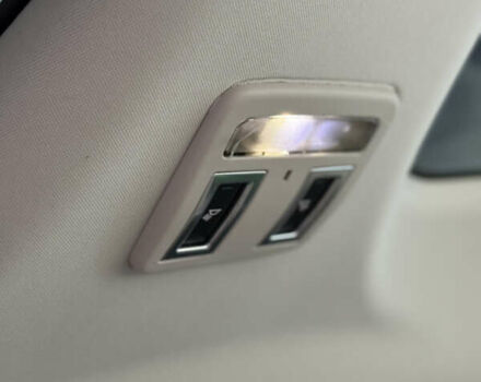 Серый Ягуар I-Pace, объемом двигателя 0 л и пробегом 173 тыс. км за 23499 $, фото 11 на Automoto.ua