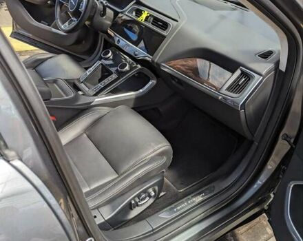 Серый Ягуар I-Pace, объемом двигателя 0 л и пробегом 72 тыс. км за 29499 $, фото 12 на Automoto.ua