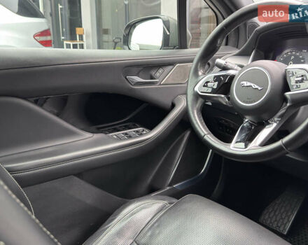 Серый Ягуар I-Pace, объемом двигателя 0 л и пробегом 155 тыс. км за 25300 $, фото 10 на Automoto.ua