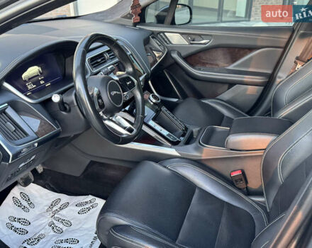 Серый Ягуар I-Pace, объемом двигателя 0 л и пробегом 123 тыс. км за 26500 $, фото 58 на Automoto.ua
