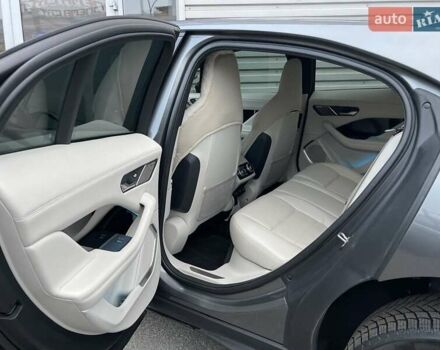 Серый Ягуар I-Pace, объемом двигателя 0 л и пробегом 83 тыс. км за 29500 $, фото 42 на Automoto.ua
