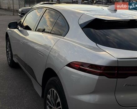Серый Ягуар I-Pace, объемом двигателя 0 л и пробегом 209 тыс. км за 20900 $, фото 28 на Automoto.ua