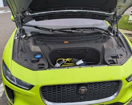 Серый Ягуар I-Pace, объемом двигателя 0 л и пробегом 169 тыс. км за 22000 $, фото 4 на Automoto.ua