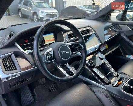 Серый Ягуар I-Pace, объемом двигателя 0 л и пробегом 155 тыс. км за 29990 $, фото 16 на Automoto.ua