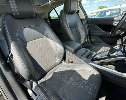 Серый Ягуар I-Pace, объемом двигателя 0 л и пробегом 107 тыс. км за 20900 $, фото 31 на Automoto.ua