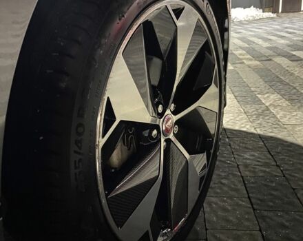 Серый Ягуар I-Pace, объемом двигателя 0 л и пробегом 125 тыс. км за 29681 $, фото 8 на Automoto.ua