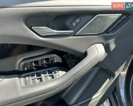 Серый Ягуар I-Pace, объемом двигателя 0 л и пробегом 107 тыс. км за 20900 $, фото 20 на Automoto.ua