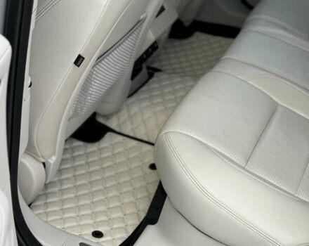 Серый Ягуар I-Pace, объемом двигателя 0 л и пробегом 173 тыс. км за 23499 $, фото 70 на Automoto.ua