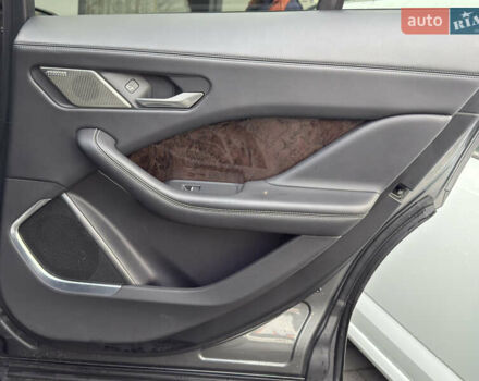 Сірий Ягуар I-Pace, об'ємом двигуна 0 л та пробігом 134 тис. км за 23900 $, фото 51 на Automoto.ua