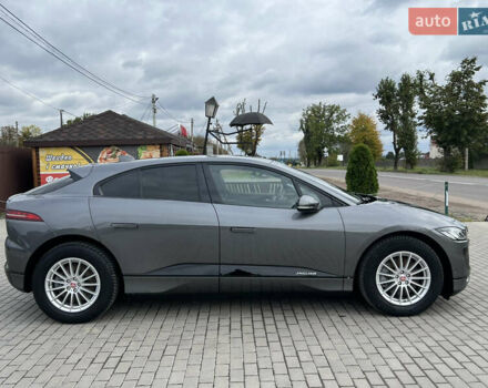 Серый Ягуар I-Pace, объемом двигателя 0 л и пробегом 85 тыс. км за 22852 $, фото 7 на Automoto.ua