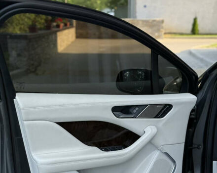 Серый Ягуар I-Pace, объемом двигателя 0 л и пробегом 89 тыс. км за 25400 $, фото 24 на Automoto.ua