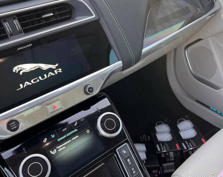 Серый Ягуар I-Pace, объемом двигателя 0 л и пробегом 28 тыс. км за 41000 $, фото 6 на Automoto.ua