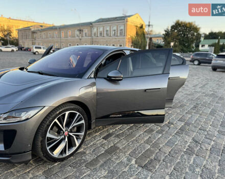 Серый Ягуар I-Pace, объемом двигателя 0 л и пробегом 111 тыс. км за 28200 $, фото 19 на Automoto.ua