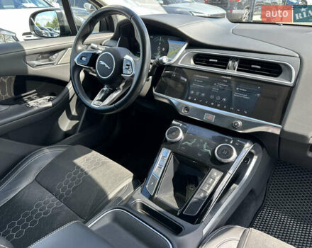 Серый Ягуар I-Pace, объемом двигателя 0 л и пробегом 107 тыс. км за 20900 $, фото 35 на Automoto.ua