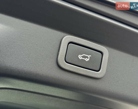 Серый Ягуар I-Pace, объемом двигателя 0 л и пробегом 150 тыс. км за 20900 $, фото 56 на Automoto.ua